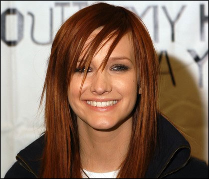 2009-03-10_melrose Ashlee Simpson Melrose Places