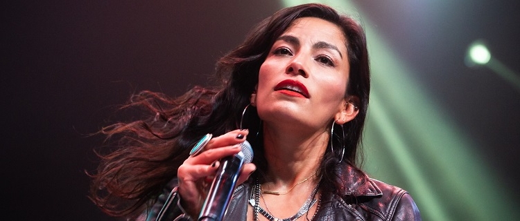 Ana Tijoux se presenta en el escenario Aldea Verde durante la realización del Festival Lollapalooza Chile 2019 en Santiago, Chile, Marzo 31, 2019. Ramon Eme Gomez /LollapaloozaCL Ana Tijoux performs during the third day of Lollapalooza Chile 2019 at Parque O'Higgins in Santiago, Chile, March 31, 2019. Ramon Eme Gomez /LollapaloozaCL