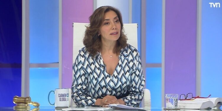Carmen Gloria a tu Servicio - TVN