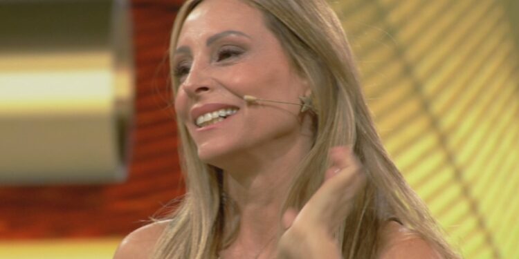 Ahora Caigo Prime trae a Carola Julio