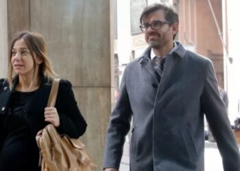 Actualizan estado de salud de Mariana Derderián y Francisco Aravena