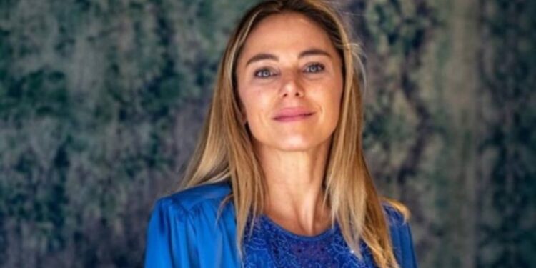 Muestras de apoyo a Mariana Derderián