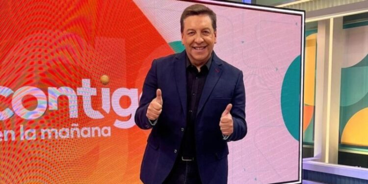 Periodista que reemplazará a Luis Ugalde en Contigo en la Mañana