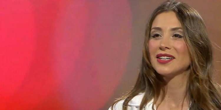 Yamna Lobos