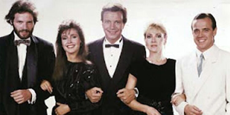 Reestreno teleserie Semidios