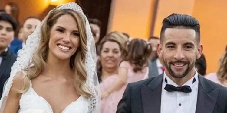 Gala Caldirola y Mauricio Isla están casados legalmente.