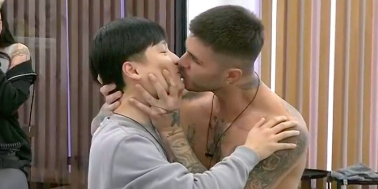 beso yuhui manuel