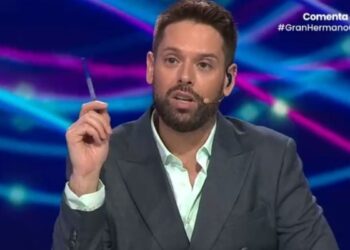 Michael Roldán en panel de Gran Hermano