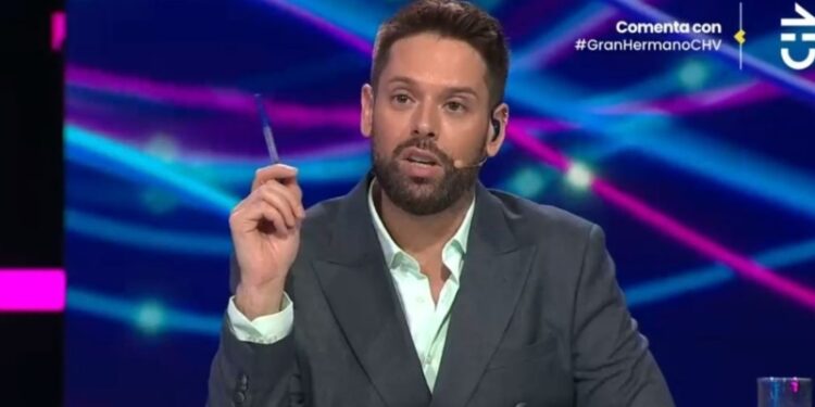 Michael Roldán en panel de Gran Hermano