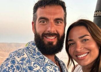 Lisandra Silva posó con misterioso galán.