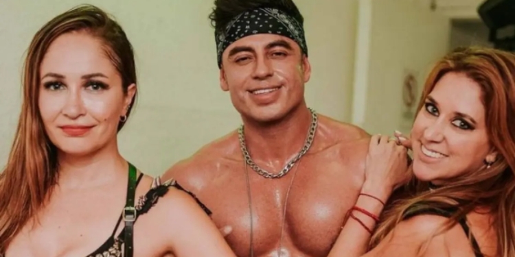 Flaviana confirma embarazo