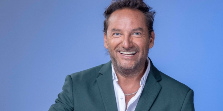 El Medio Día con Daniel Fuenzalida