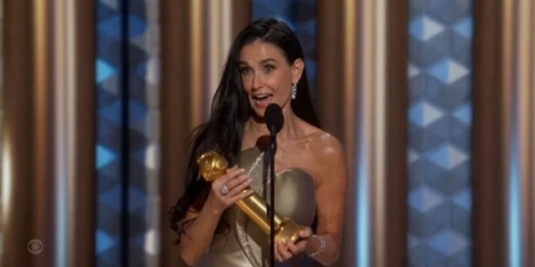 Demi Moore en los Globos de Oro