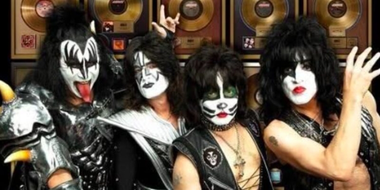 Kiss