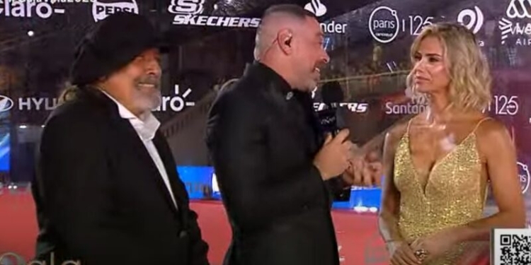 Presentación de Negro Piñera en Gala de Viña