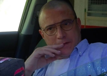 julián elfenbein only fama