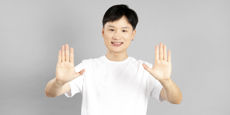 Yuhui Lee en Mundos Opuestos
