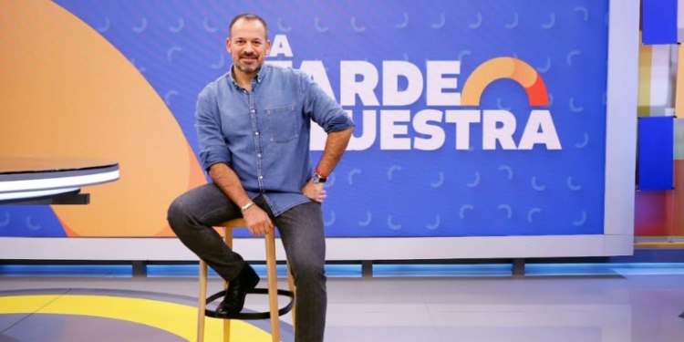 Alfonso Concha conduce su propio programa tras 20 años de carrera: La Tarde Es Nuestra