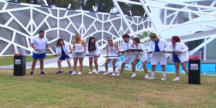 Regreso a Mundos Opuestos