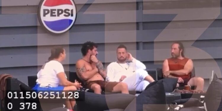 Spoiler Mundos Opuestos