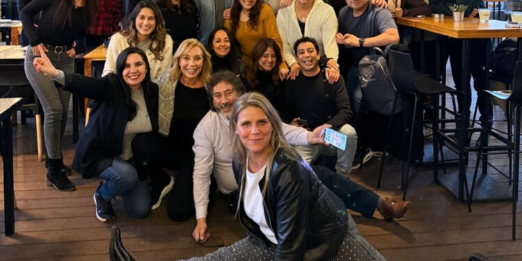 El especial carrete de Karen Doggenweiler y sus compañeros de "Mucho Gusto"