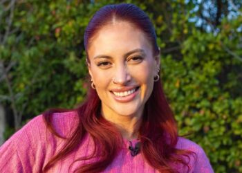 karen paola demanda