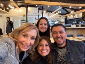 El especial carrete de Karen Doggenweiler y sus compañeros de "Mucho Gusto" 