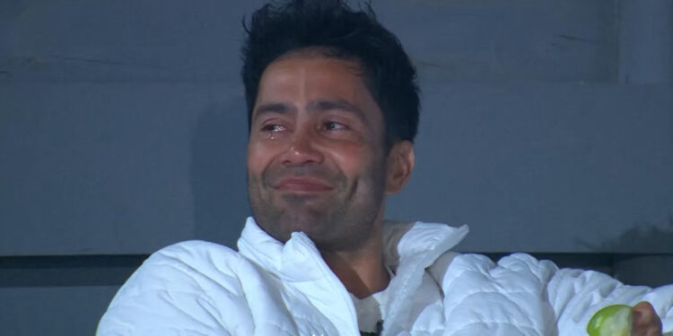 Mago Jiménez se emociona hasta las lágrimas en Mundos Opuestos 3