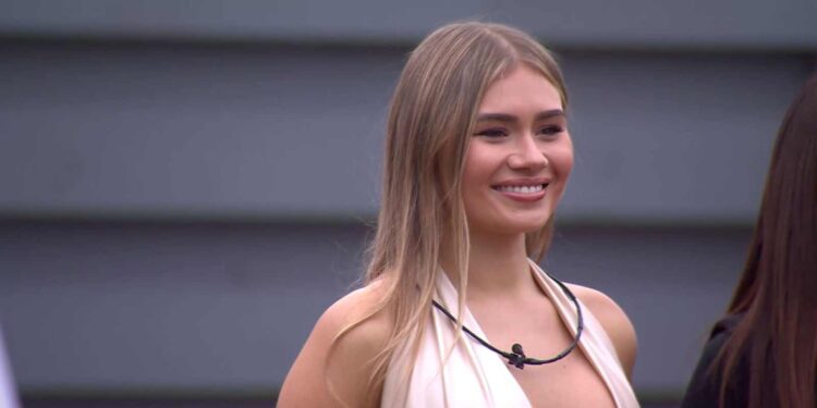 nueva participante mundos opuestos