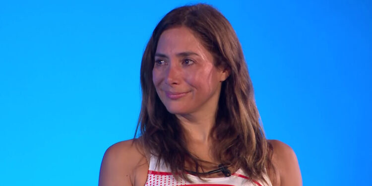 cata eliminada mundos opuestos