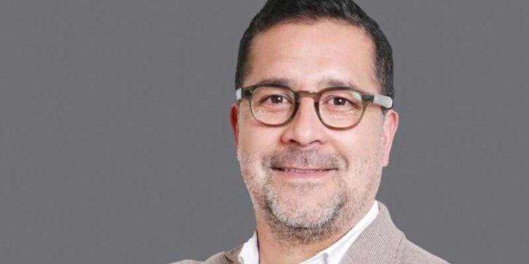 alexis zamora despido canal 13