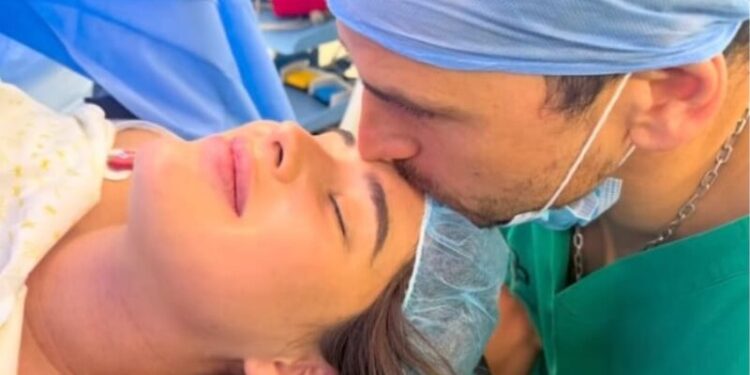Pangal Andrade y Melina Noto presentaron a su hija Alanna