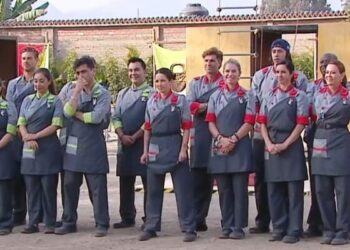 Qué parejas se han formado en El Internado.