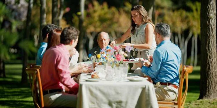 personajes el jardín de olivia