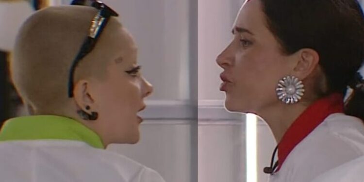 Furia se enfrentó a Camila Nash