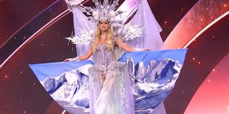 Inna Moll traje típico