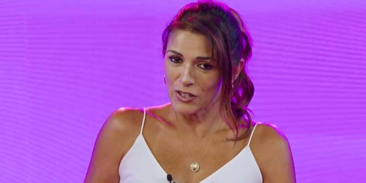 ivette vergara tv+