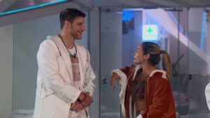 La especial cita de Evelyn y Eyal en «Mundos Opuestos 3»