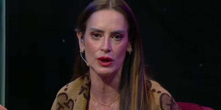 Adriana Barrientos se disculpó con Mariela Sotomayor.