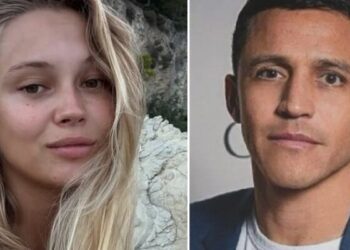 Pareja de Alexis Sánchez publica fotos con el bebé.