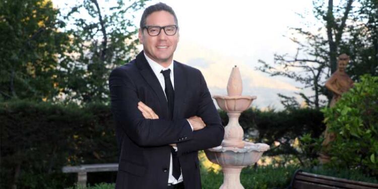 pancho saavedra año nuevo entel