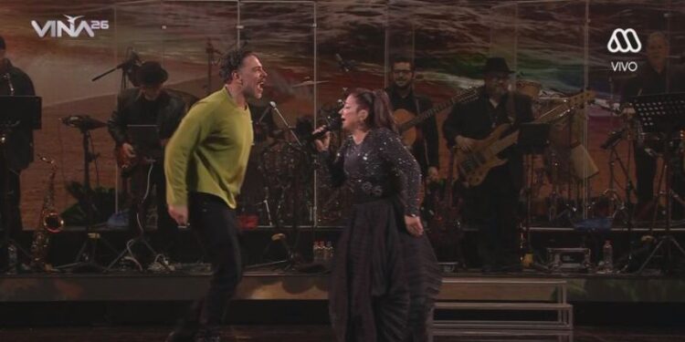 Critican a Neme por bailar con Gloria Estefan en Viña 2026