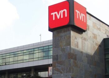 Periodista se despide de TVN