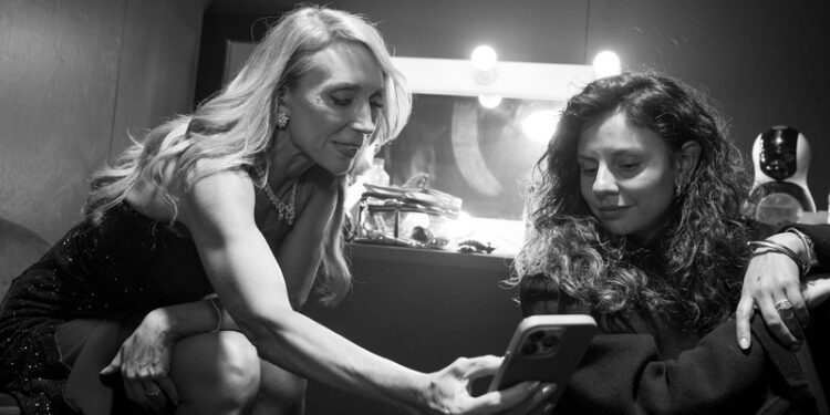 Angelina Chiuminatto y Karen Doggenweiler en Viña 2026