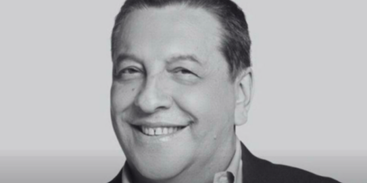 Julio César sueldo