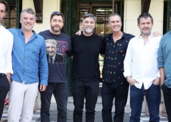 Machos en Socios de la Parrilla.
