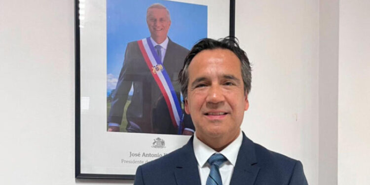 Nuevo cargo de Renato Munster