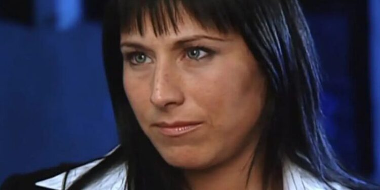 Elvira López
