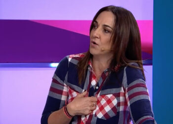 renata bravo renuncia milf