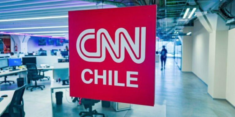periodista cnn chile